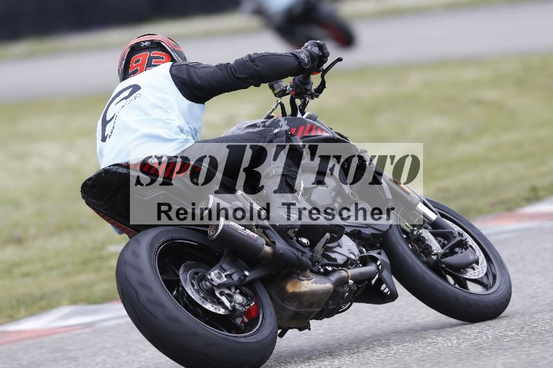 Archiv-2025/06 18.04.2025 Speer Racing ADR/Instruktorentraining/backside